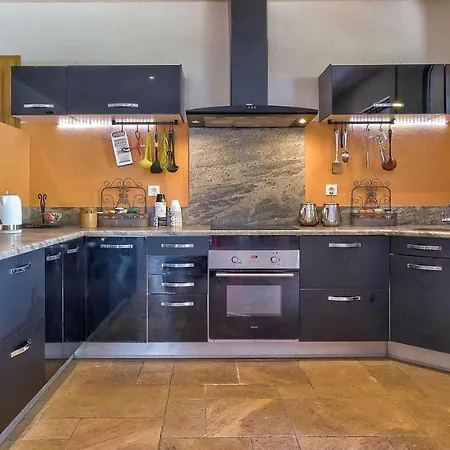 Alpina Chalet Holiday home