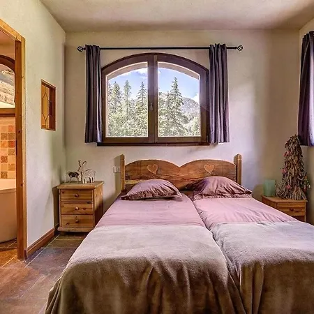 Holiday home Alpina Chalet *