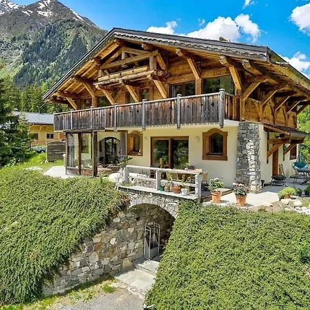 Holiday home Alpina Chalet *